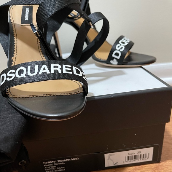 DSquared2 Heels - Picture 3 of 4